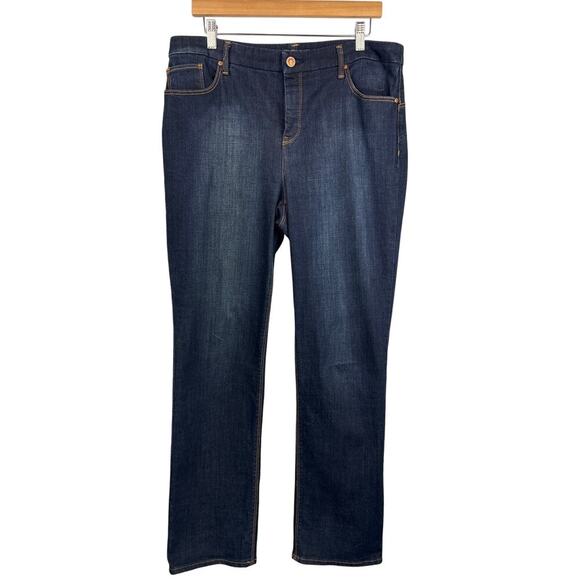 Women’s Chicos Size 2 Dark Blue Straight Leg Jeans - Picture 2 of 5